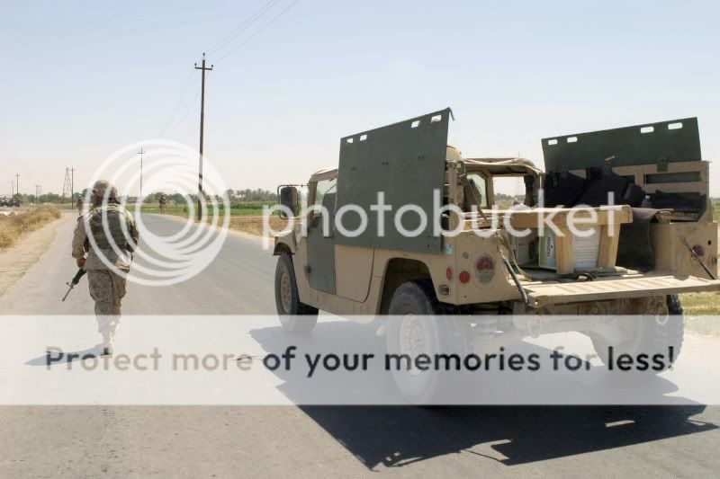 Humvee M998 (academy 1/35) 04-6